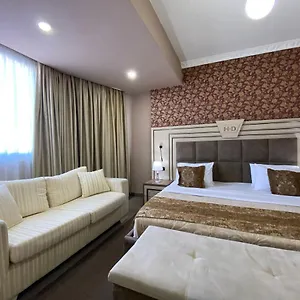 Deluxe Otel Tiran